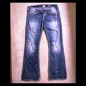 Silver jeans, Tuesday bootcut style.